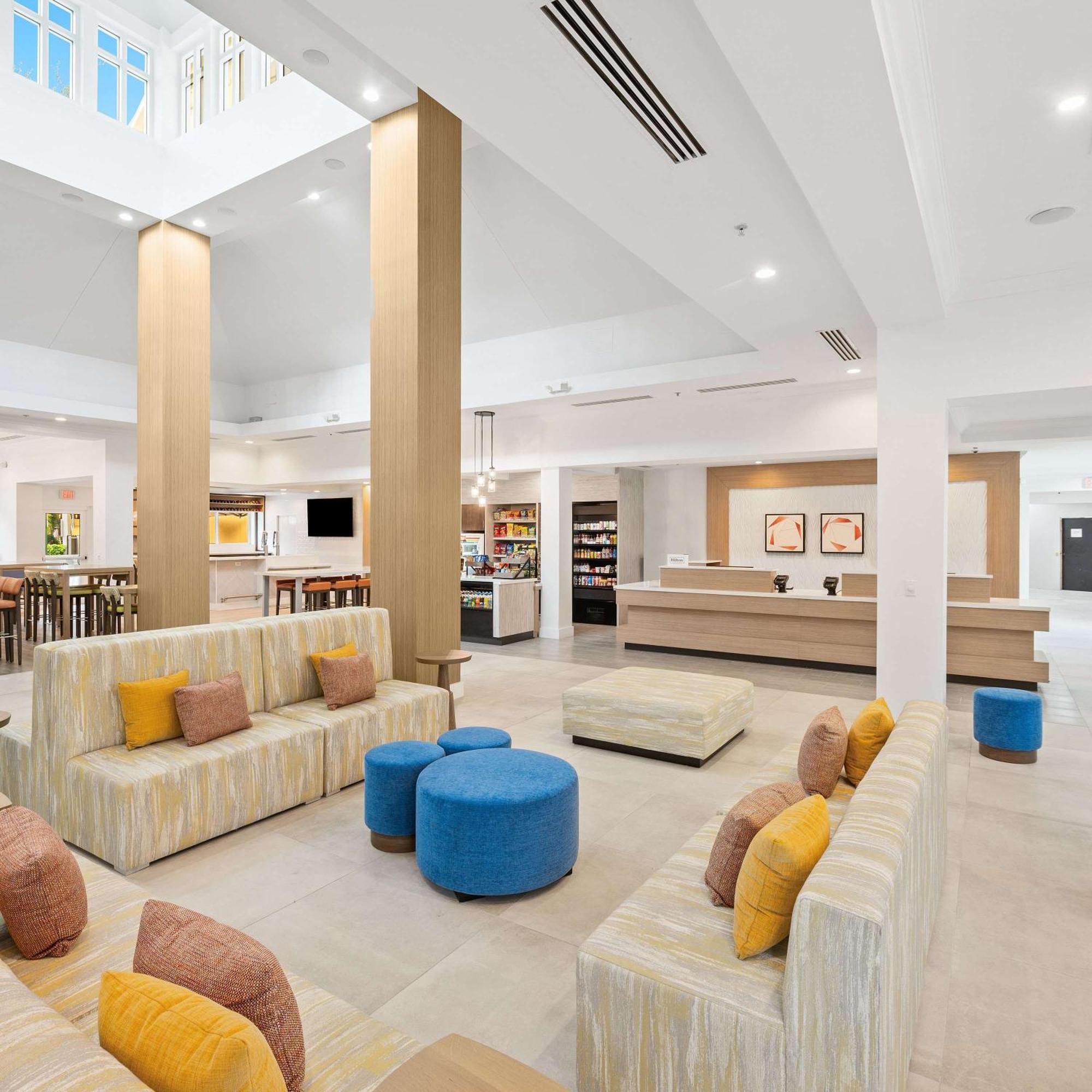 Hilton Garden Inn Ft. Lauderdale Airport-Cruise Port Дейния Бийч Екстериор снимка