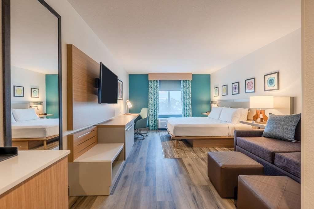 Hilton Garden Inn Ft. Lauderdale Airport-Cruise Port Дейния Бийч Стая снимка