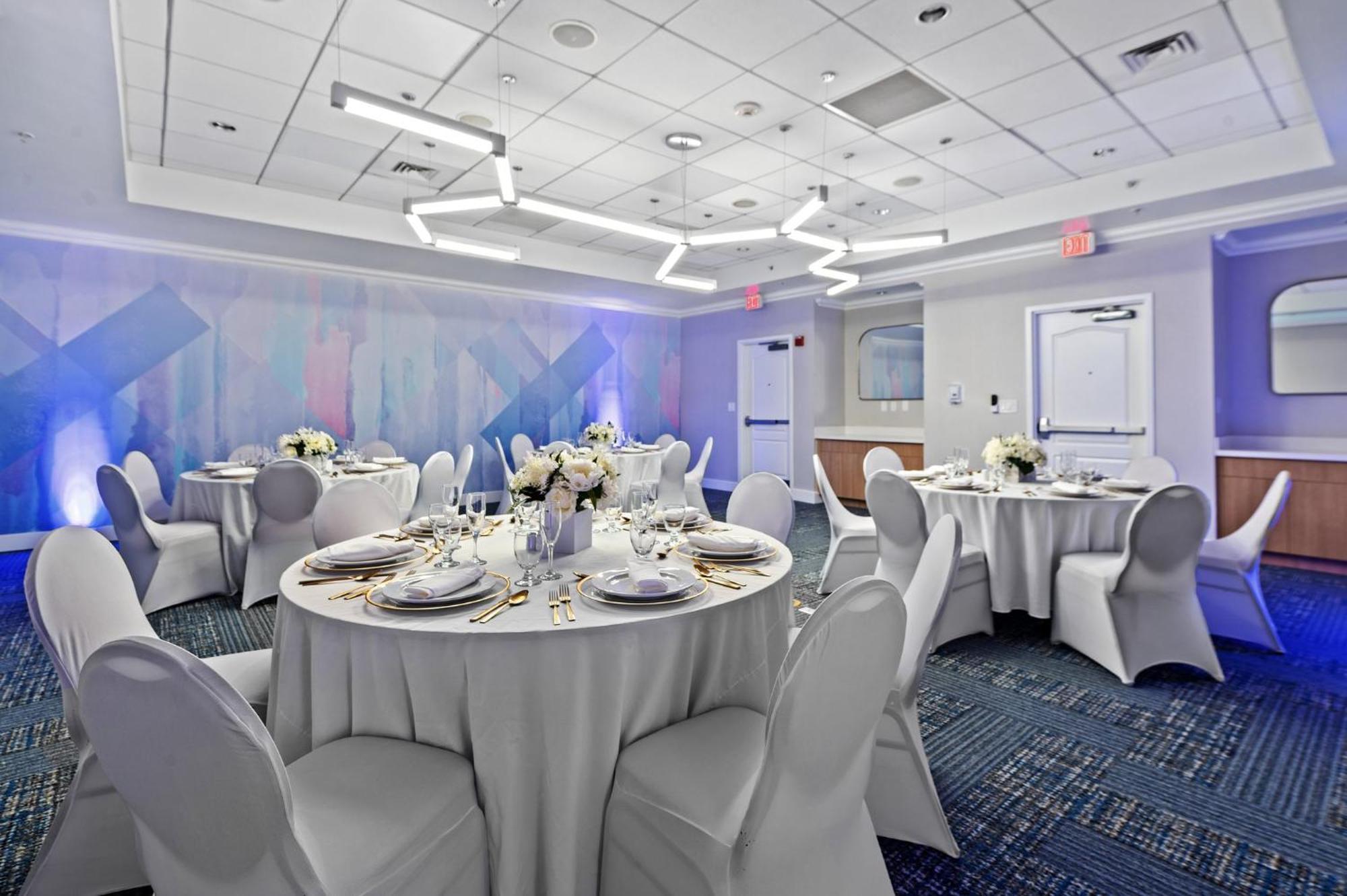 Hilton Garden Inn Ft. Lauderdale Airport-Cruise Port Дейния Бийч Екстериор снимка